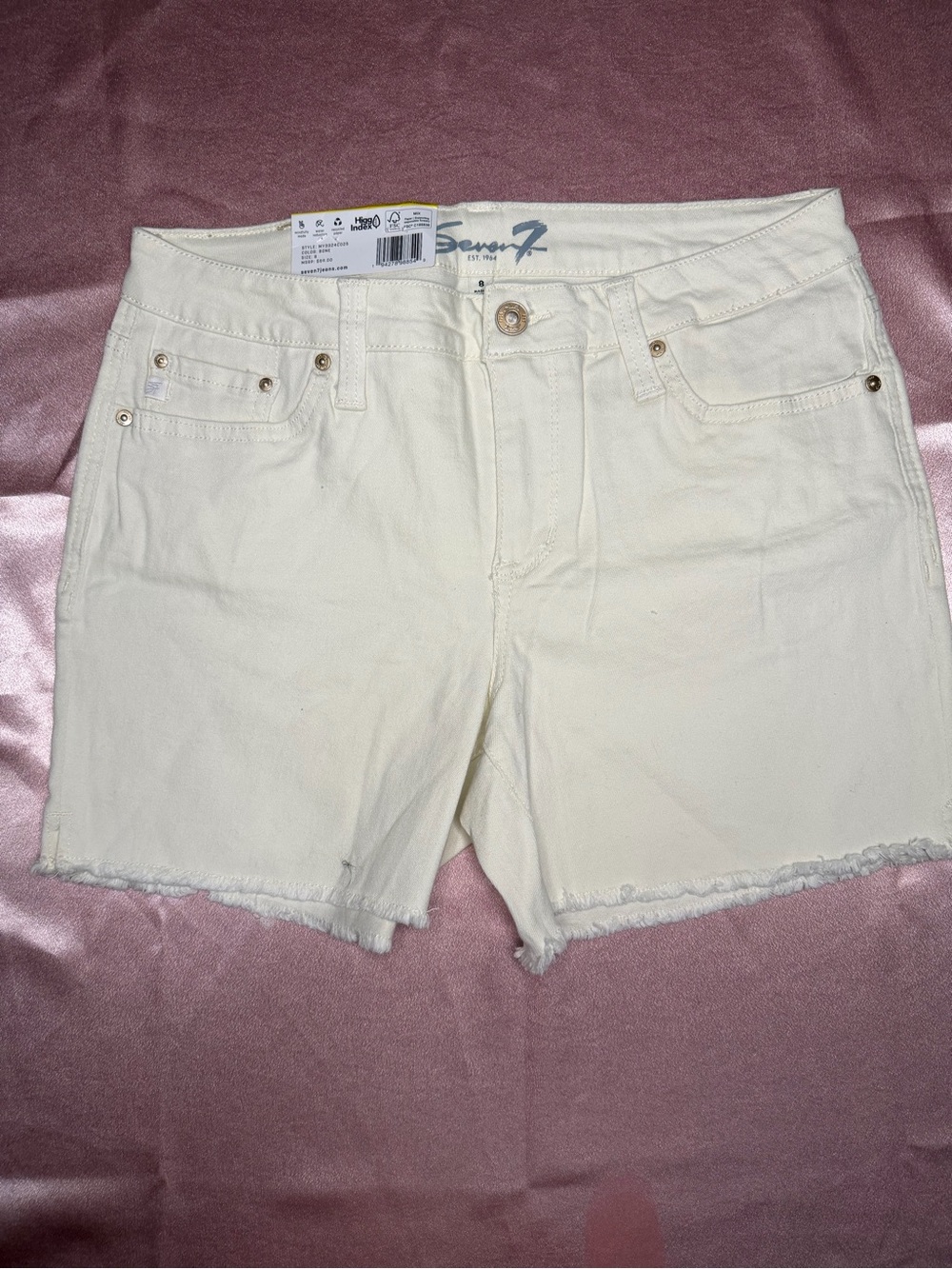 Seven7 Weekend Fray Hem Denim Shorts Bone Size 8 NWT